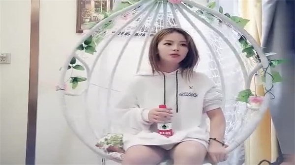 极品骚货学妹！黄先生最爱的女神肉体激情摩擦